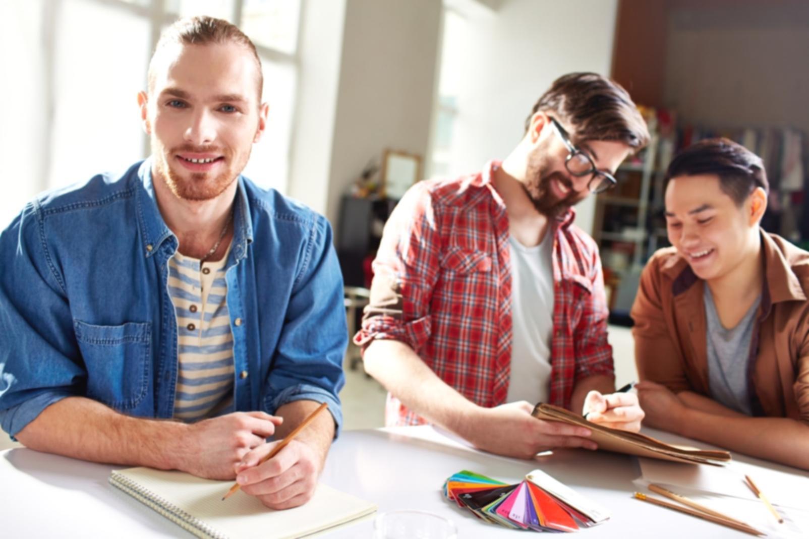 Pembelajaran analisis data finansial trading